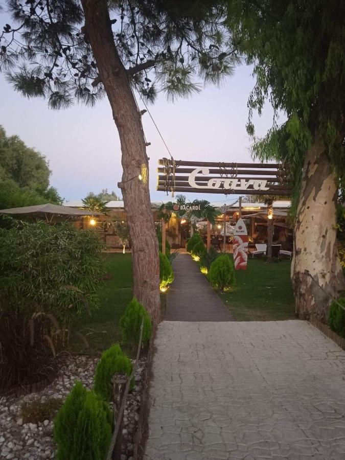 Legacy Lux By The Airport & Beach Artemida  Esterno foto